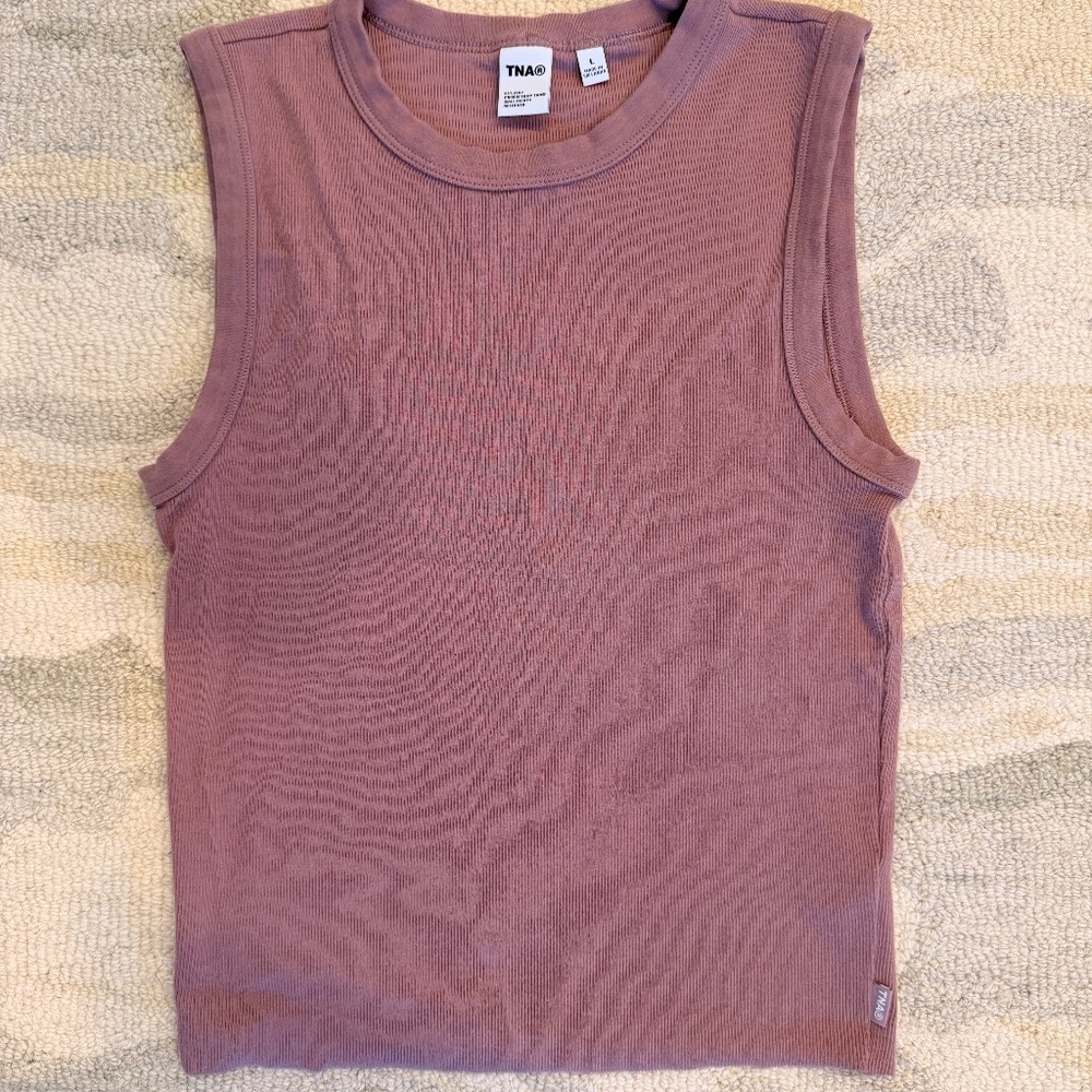 TNA Aritzia Homestretch Muscle Tank Size L